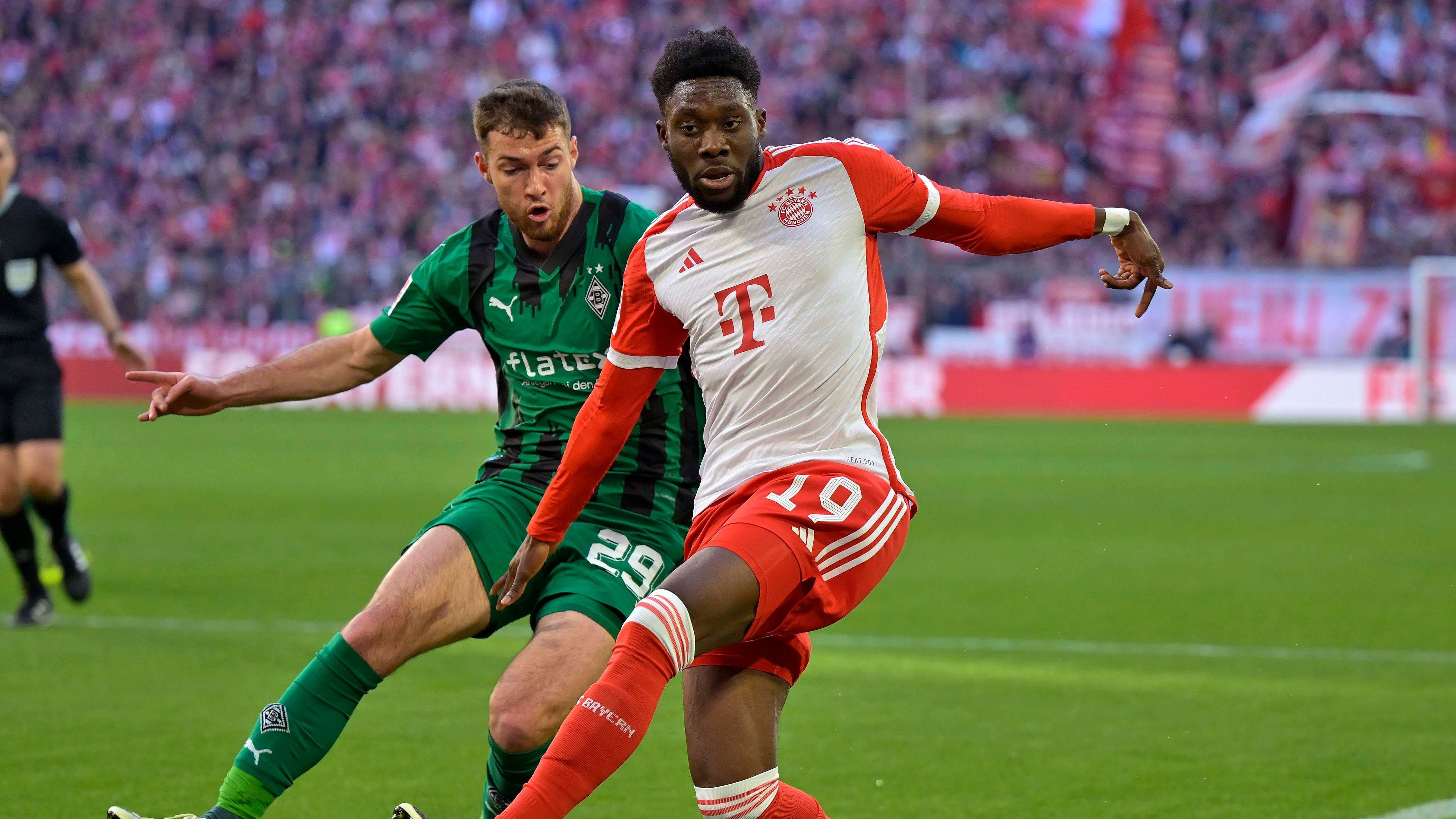 <strong>Alphonso Davies (FC Bayern München)</strong><br>Beim Kanadier stehen die Zeichen auf Abschied. Wie spanische Medien berichten, will Real Madrid den 23 Jahre alten Linksverteidiger holen. Eine anfängliche Offerte der Königlichen soll bei 40 Millionen Euro liegen.