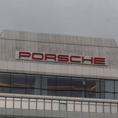 Porsche AG