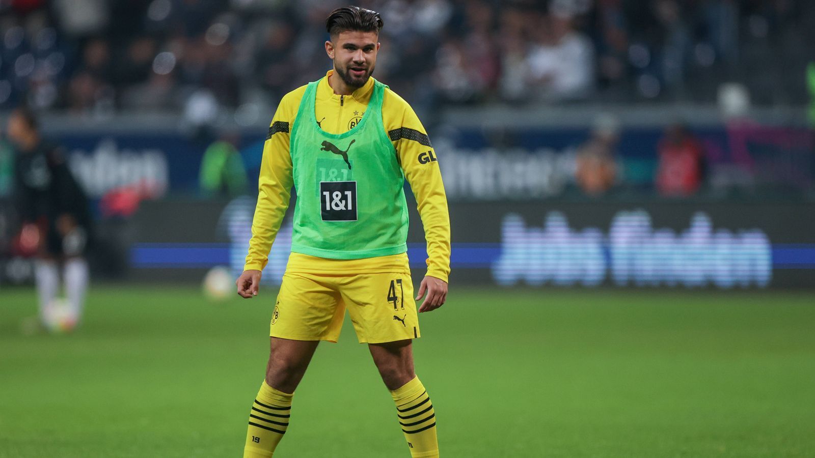 
                <strong>Antonios Papadopoulos (Borussia Dortmund)</strong><br>
                Sieht in den Schlussminuten noch ein wenig Bundesligaerfahrung sammeln als Ersatz für Hummels. ohne Bewertung
              