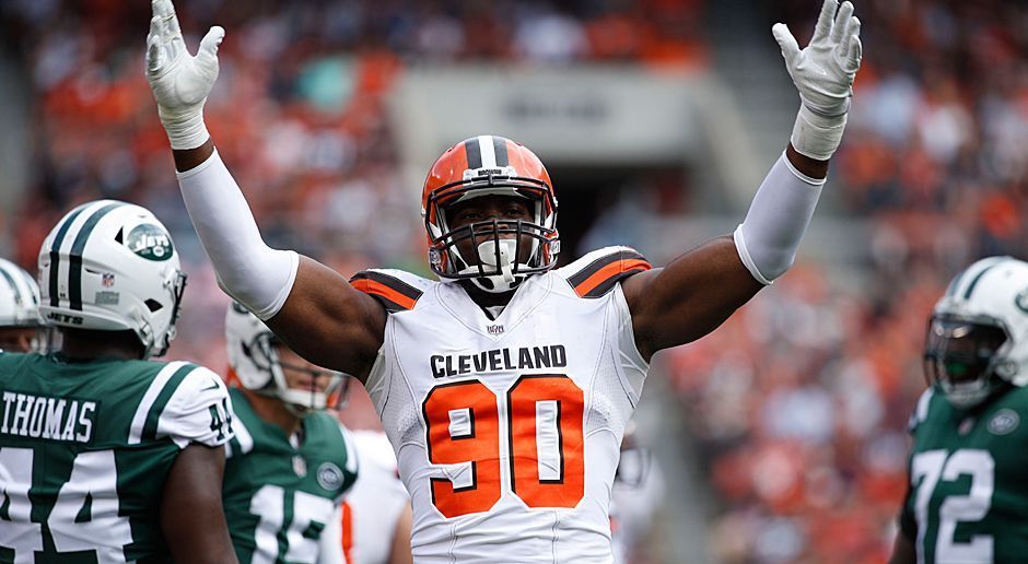 
                <strong>Emmanuel Ogbah (Defensive End, Cleveland Browns)</strong><br>
                Dass die Cleveland Browns Bradley Chubb nicht in der ersten Runde ausgewählt haben, hat einen Grund: Emmanuel Ogbah. Die Browns setzen auf den 24-Jährigen Pass-Rusher und wollen ihm ebenso wie Myles Garrett durch die Coverage-Fähigkeiten von Denzel Ward mehr Zeit geben, um zum Quarterback zu geben. Die Defense in Cleveland wird 2018 stabiler werden - davon werden auch die beiden jungen Pass Rusher profitieren.
              