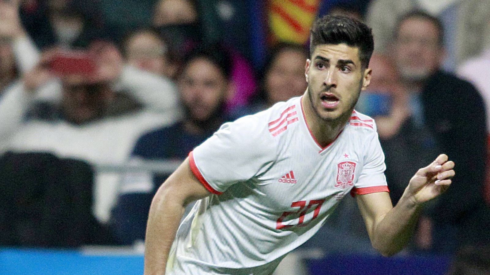 
                <strong>Spanien: 28,0 Jahre</strong><br>
                Jüngster Spieler: Marco Asensio (Bild), 22 Jahre (21.1.1996)Ältester Spieler: Jose Manuel Reina, 35 Jahre (31.8.1982)
              