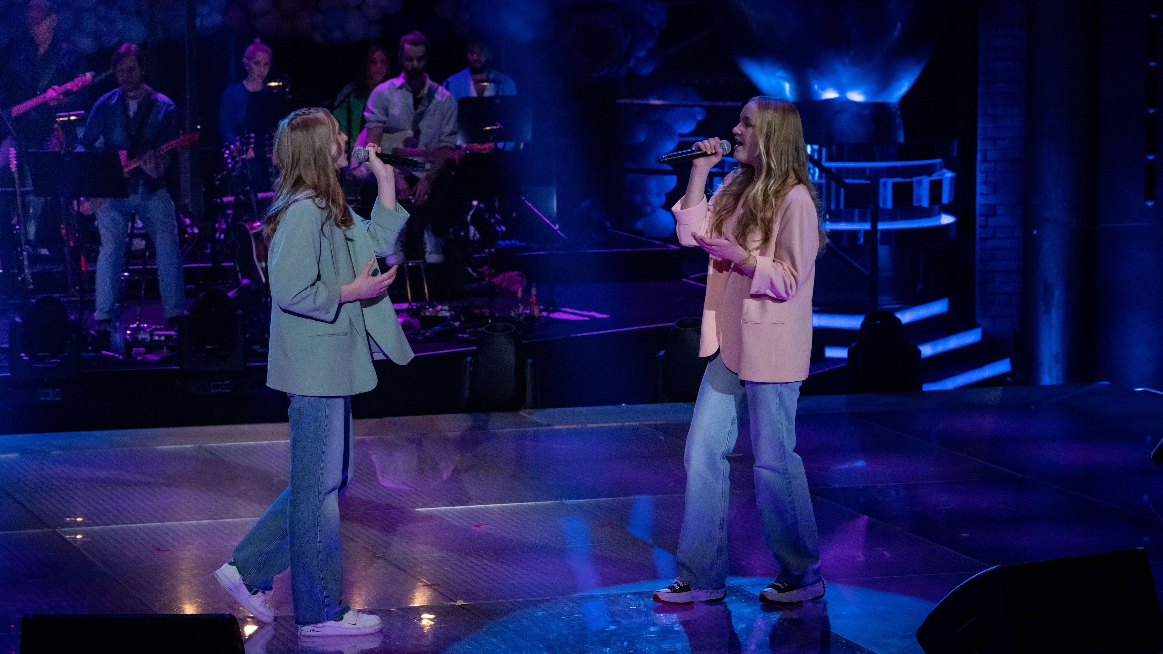 "The Voice Kids" 2023 Martha und Norah sind auch in den Knockouts