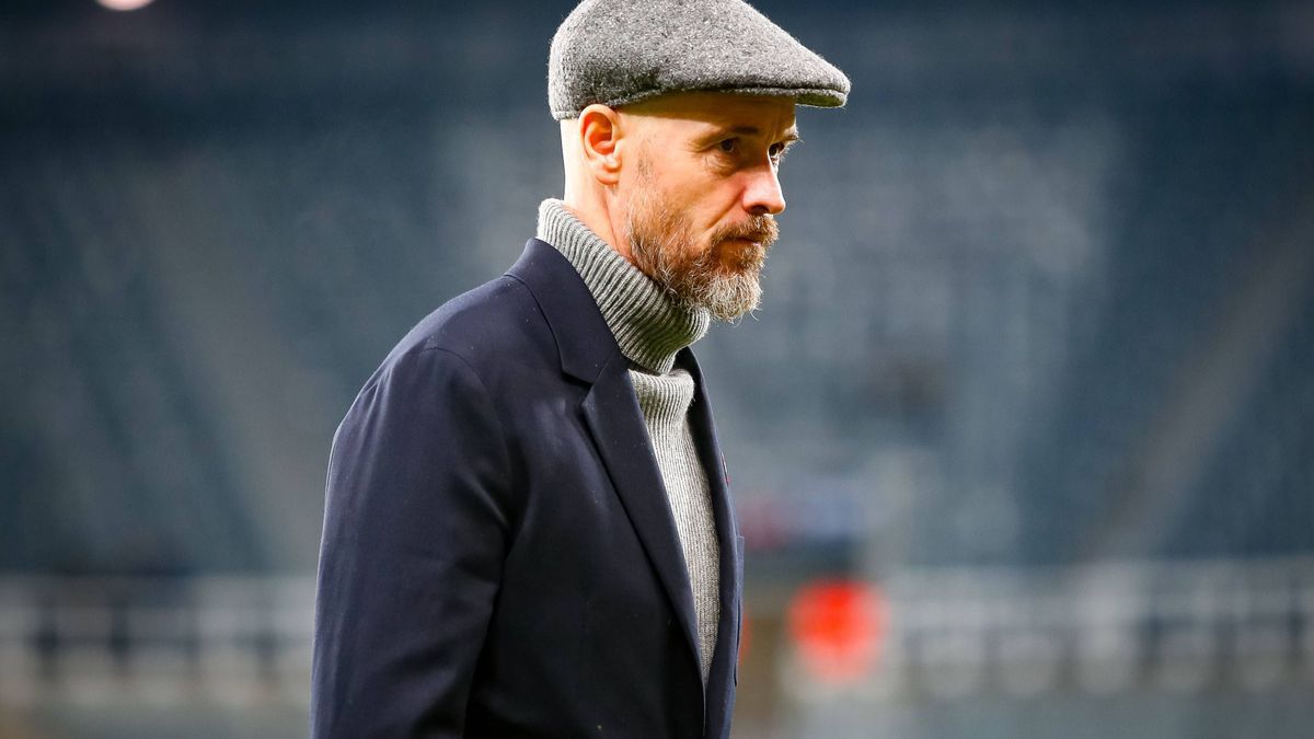 2nd December 2023; St James Park, Newcastle, England; Premier League Football, Newcastle United versus Manchester United, ManU Manchester United Manager Erik ten Hag before kick-off PUBLICATIONxNOT...