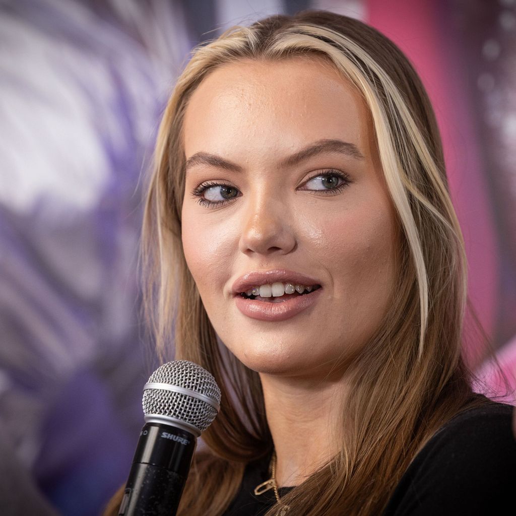 Cheyenne Ochsenknecht meistert Geburtshilfe für ein Lämmchen - ganz allein!