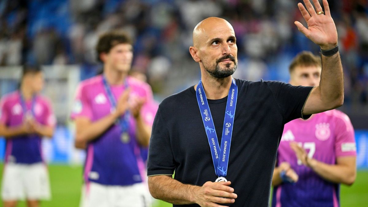 Di Salvo nach dem EM-Finale in der Slowakei
