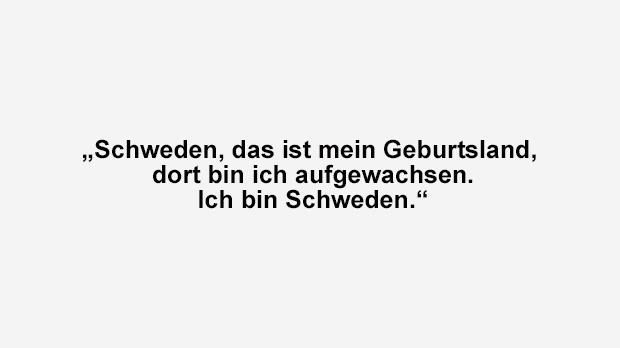 
                <strong>Zlatan Ibrahimovic huldigt Schweden</strong><br>
                Über sein Heimatland verliert der heute 41-Jährige kein schlechtes Wort. Irgendwie ist es ja auch sein Land. "Schweden, das ist mein Geburtsland, dort bin ich aufgewachsen. Ich bin Schweden", sagte "Ibra" einst. Alter Schwede. 
              