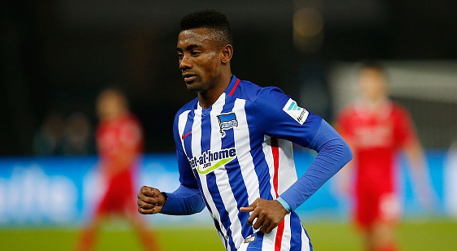 
                <strong>Salomon Kalou</strong><br>
                Platz 10: Salomon Kalou (Hertha BSC) - Vorlagen: 3, Tore: 14, Gesamt: 17
              