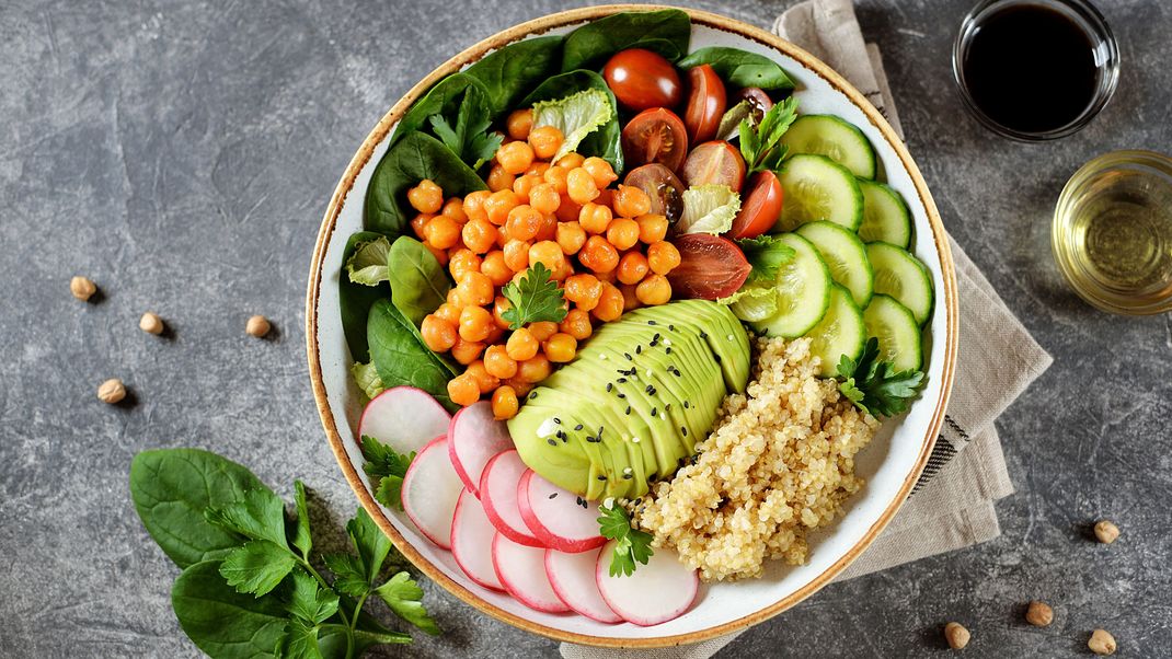 Diese Rezepte sind perfekt für alle, die gesunde und leckere Bowls lieben.