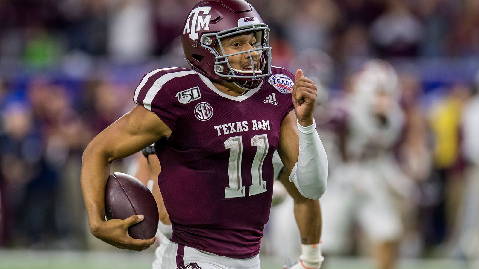 
                <strong>Kellen Mond (Minnesota Vikings)</strong><br>
                An Position 66 schlugen die Vikings zu und schnappten sich Kellen Mond, der am College bei Texas A&M spielte. Im Vorfeld des Drafts waren die Vikings mit dem Ziel angetreten, einen Quarterback zu finden, der als Backup von Kirk Cousins fungiert, aber auch das Potenzial zum Starter hat. Cousins hat noch zwei Jahre Vertrag, blockiert allerdings einen großen Teil des Budgets der Vikings. 
              