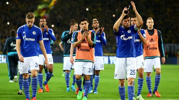 
                <strong>Platz 8: FC Schalke</strong><br>
                Platz 8: FC Schalke 04 (9 Punkte). Genau wie der 1. FC Köln, holte auch Schalke nur neun Punkte aus sechs Spielen außerhalb der Veltins-Arena. Im Gegensatz zum Effzeh kassierten die Knappen allerdings fünf Gegentore weniger.
              