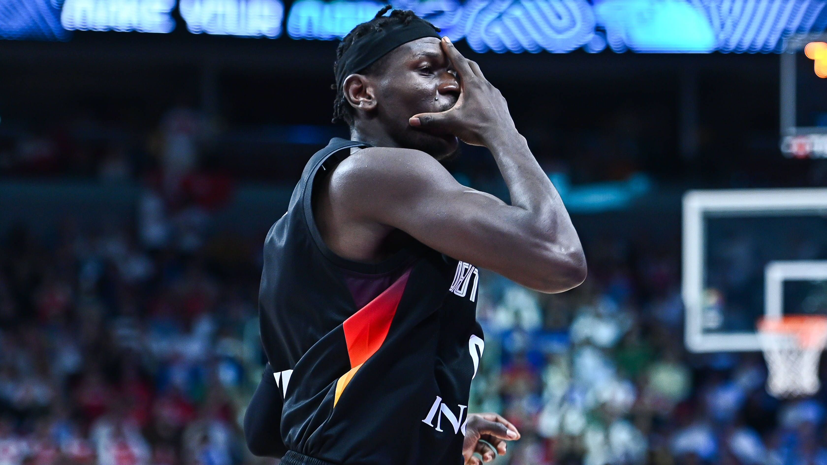 <strong>Isaac Bonga (Partizan Belgrad/Serbien)</strong><br>Nicht nur Isaac Bonga ist ein sportliches Talent. Sein älterer Bruder Tarsis spielte 2021/22 drei Mal in der Fußball-Bundesliga für den VfL Bochum und steht inzwischen bei den Würzburger Kickers in der Regionalliga Bayern unter Vertrag. Auch Bruder Joshua ist aktiv: Er debütierte bereits in der Basketball-Bundesliga und spielt nun am D1-College für die Fresno State Bulldogs.