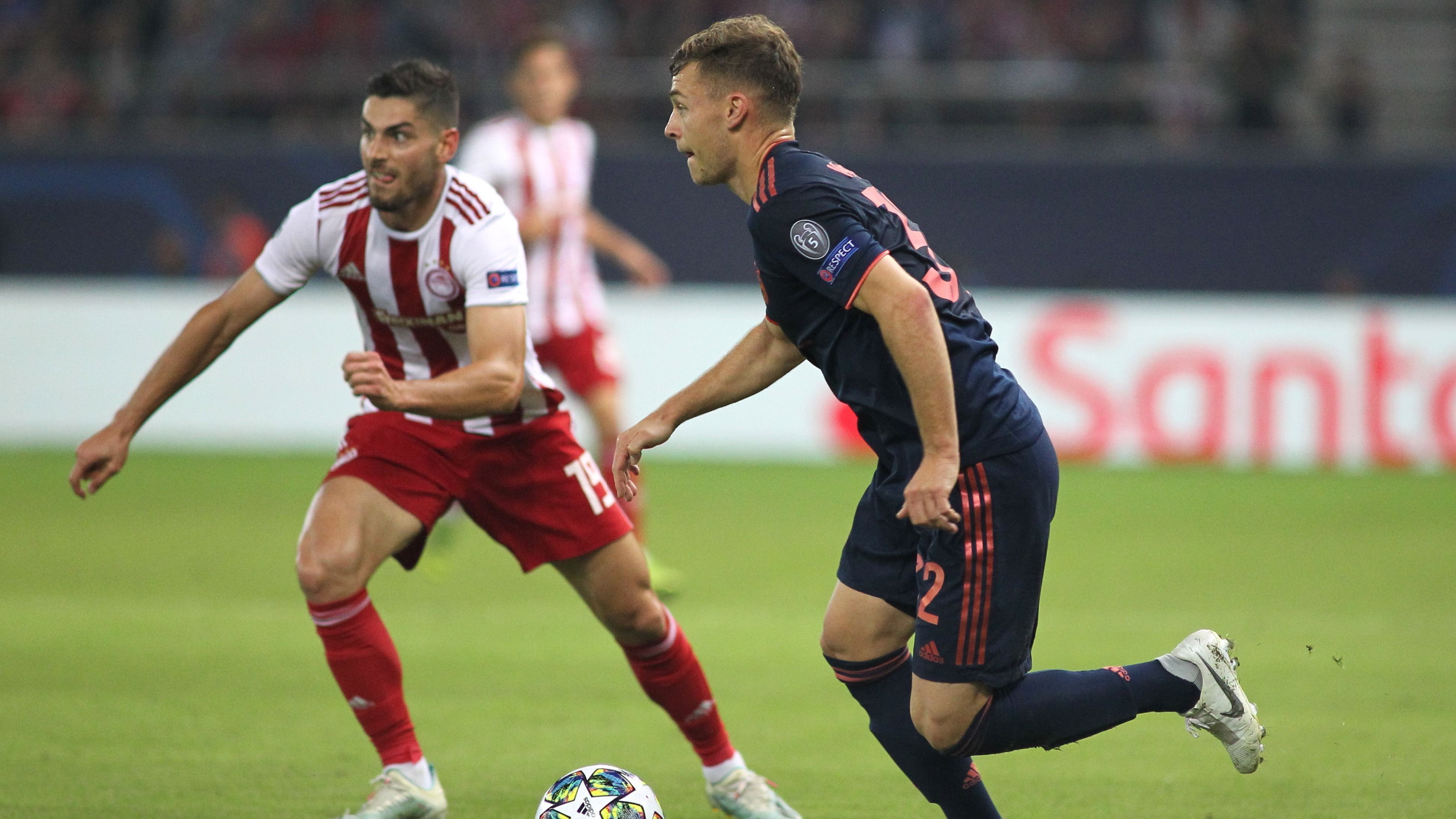 
                <strong>Joshua Kimmich</strong><br>
                Bereits nach wenigen Sekunden beschert Kimmich den Griechen mit einem Patzer einen Freistoß in Strafraumnähe. Vor dem 0:1 lässt er Tsimikas bei der Flanke zu viel Zeit und Raum. Auch in anderen Situationen ungewohnt fahrig. ran-Note: 4
              