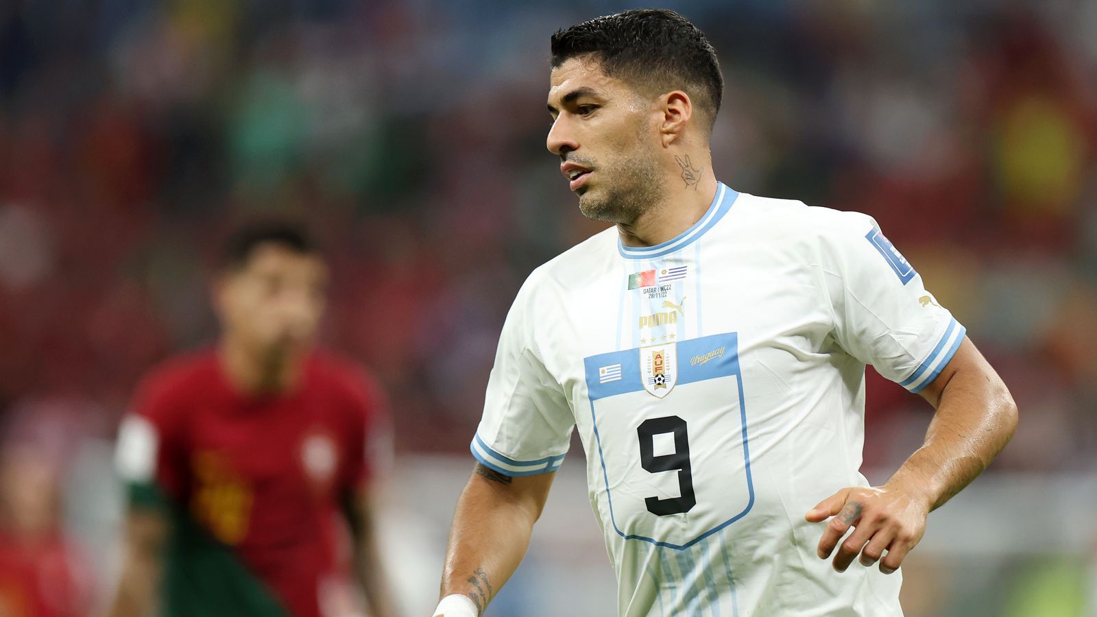 
                <strong>Uruguay: Luis Suarez</strong><br>
                &#x2022; Länderspiel-Tore: 68<br>&#x2022; Länderspiele: 137<br>
              