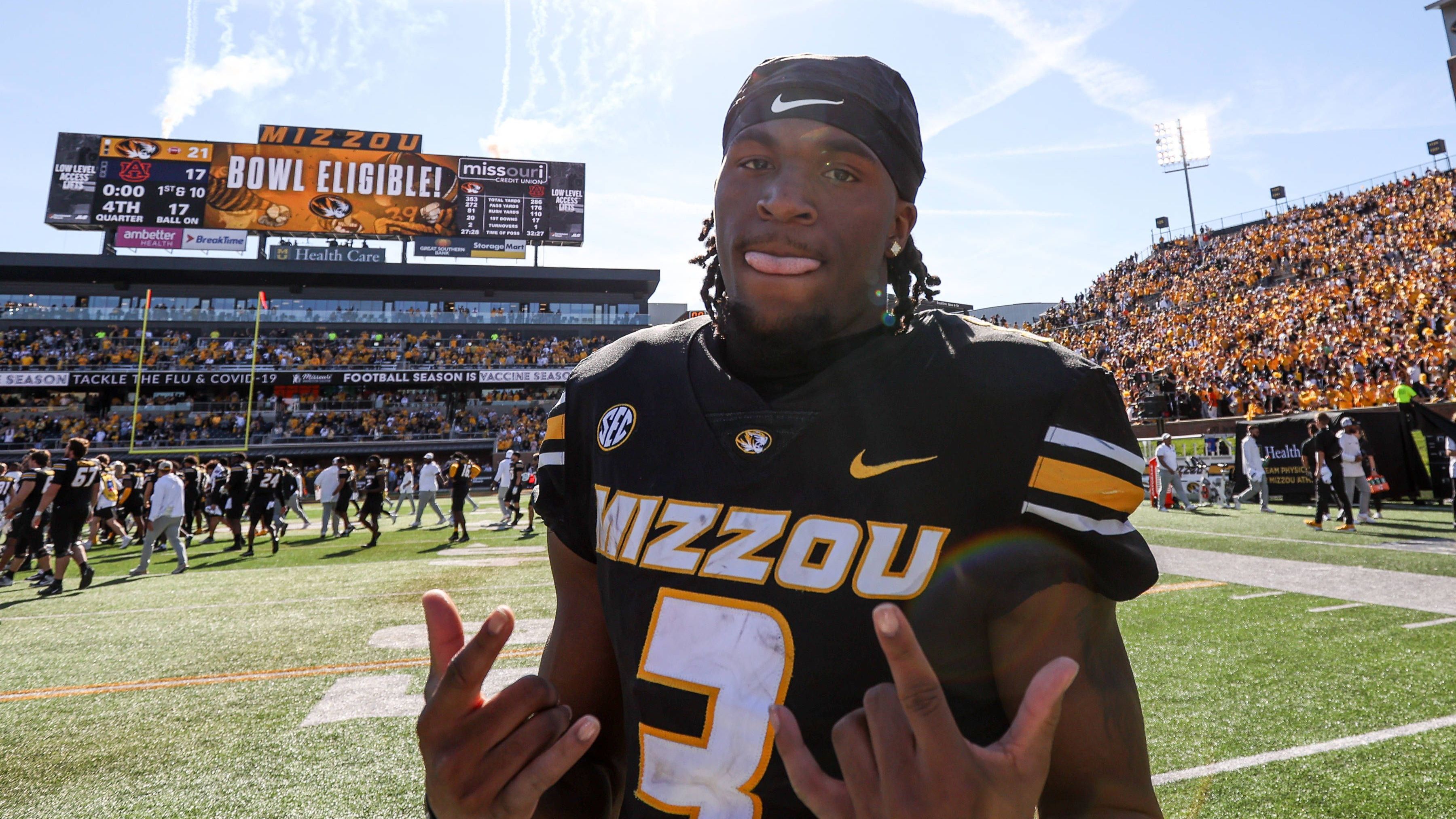 <strong>Luther Burden III (Missouri Tigers): Fazit</strong><br>Burden III ist noch kein fertiges Receiver-Projekt. Der 21-Jährige kann in einigen Bereichen noch eine Schippe drauflegen. Schon jetzt bringt er aber eine schwierig zu stoppende Kombination aus Tempo, Agilität und Physis mit, die sich besonders nach dem Catch zeigt.&nbsp;<br><br><strong>Einschätzung</strong>: Mitte erste Runde