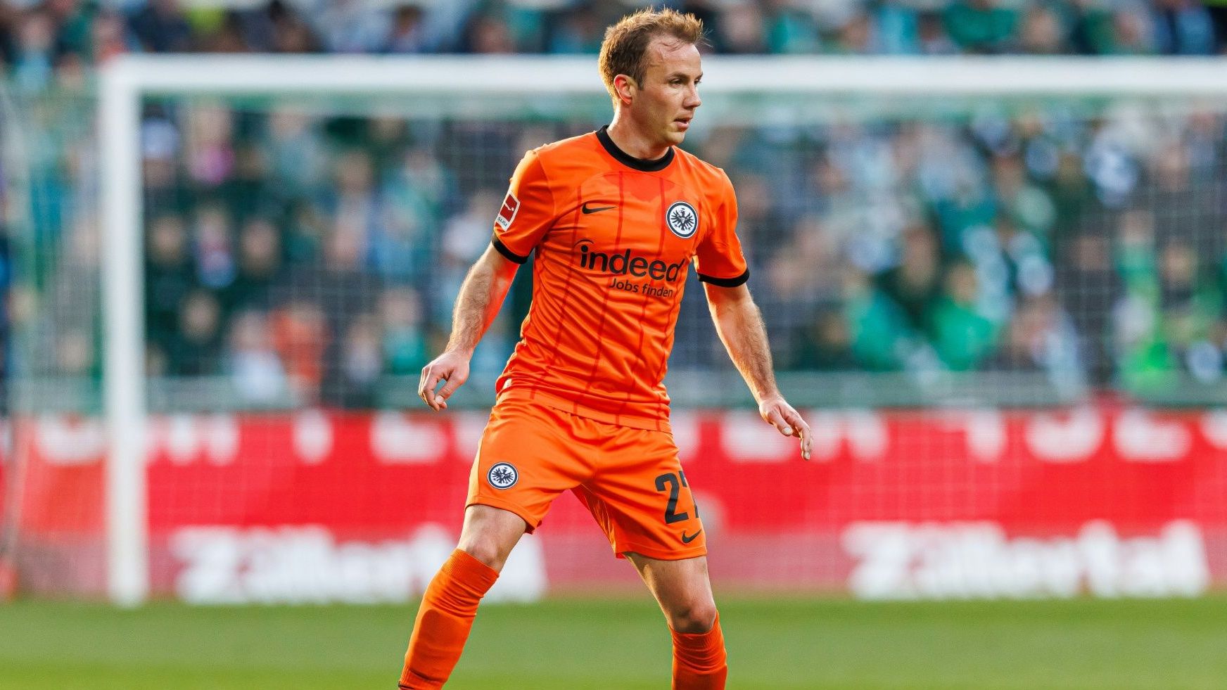 <strong>Eintracht Frankfurt</strong><br>- Trikotsponsor: Indeed<br>- Einnahmen: 10 Millionen Euro jährlich