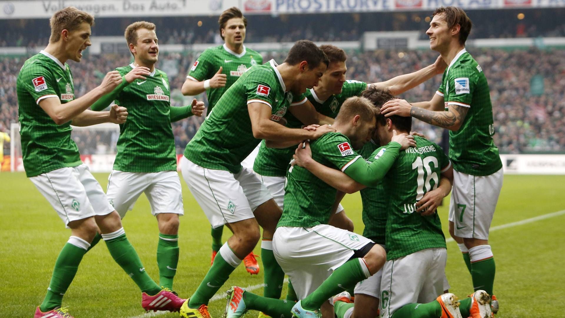 
                <strong>1. März 2014: Bremen - Hamburg 1:0 (1:0)</strong><br>
                Der 1. April 2014 stellte eine besondere Marke in der Geschichte dieses traditionsreichen Duells dar. Es war das 100. Aufeinandertreffen der beiden Mannschaften in der Bundesliga. Damals konnte sich der SV Werder Bremen in einem hitzigen Duell im 1:0 durchsetzen. Torschütze war der österreichische Nationalspieler Zlatko Junuzovic. 
              