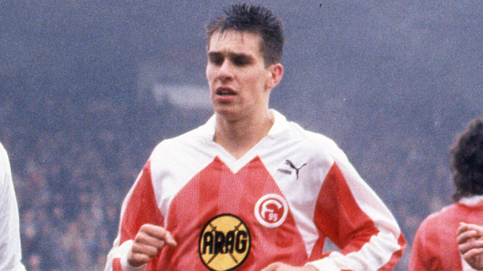 <strong>Michael Preetz</strong><br>Lief bei der WM drei Mal auf. Ging in der Bundesliga für Hertha, Fortuna Düsseldorf und den MSV Duisburg auf Torejagd, erzielte in 257 Spielen 91 Tore. Zwei Mal wurde er Torschützenkönig. Erst 1999 feierte er sein Debüt in der A-Nationalmannschaft, für die er in sieben Spielen drei Mal traf. Im April 2000 war im DFB-Dress schon wieder Schluss.