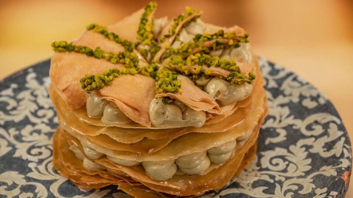 Baklava-Torte mit Pflaumenmus