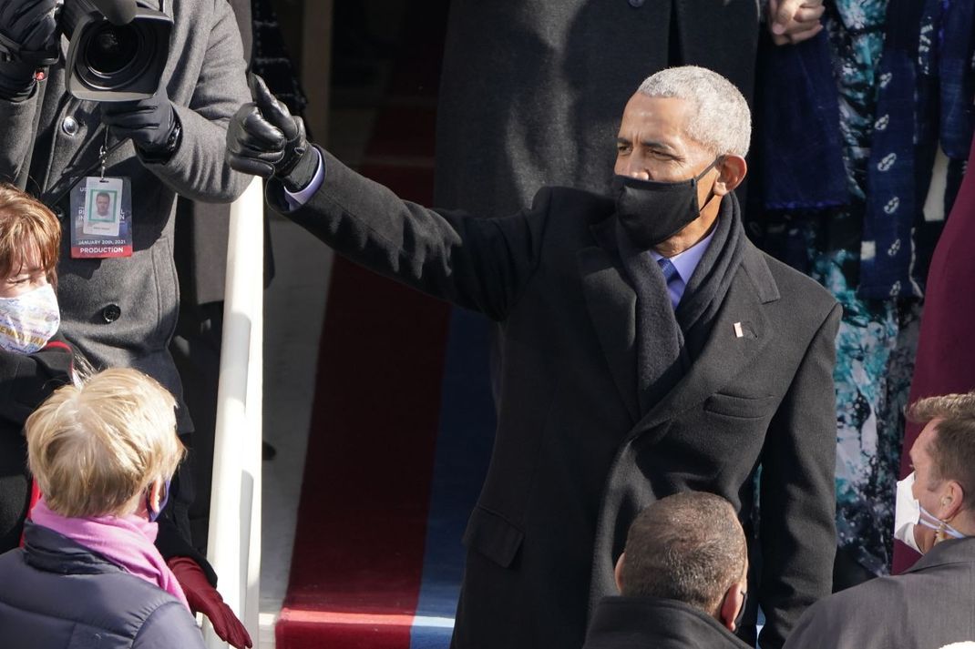 Wegen der Corona-Pandemie durfte nur eine begrenzte Anzahl an Menschen zu Bidens Amtseinführung kommen. Unter den ausgewählten Gästen waren die Ex-Präsidenten Barack Obama (Foto), George W. Bush und Bill Clinton. Einer fehlte: Donald Trump.