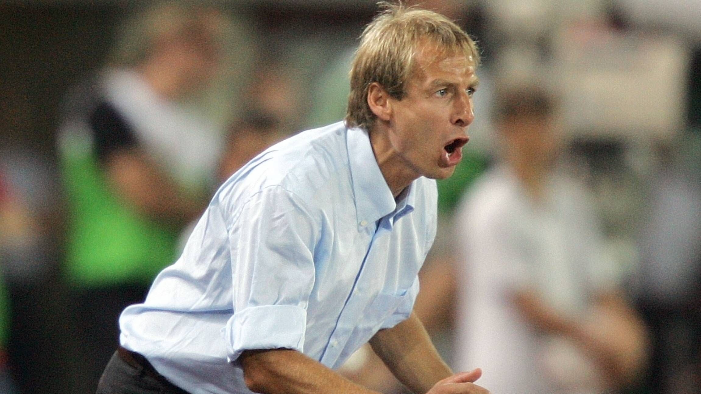 <strong>Jürgen Klinsmann</strong><br><strong>Alter beim Debüt:</strong>&nbsp;39 Jahre<br><strong>Debüt als Bundestrainer:</strong> Österreich - Deutschland 1:3 (18. August 2004)