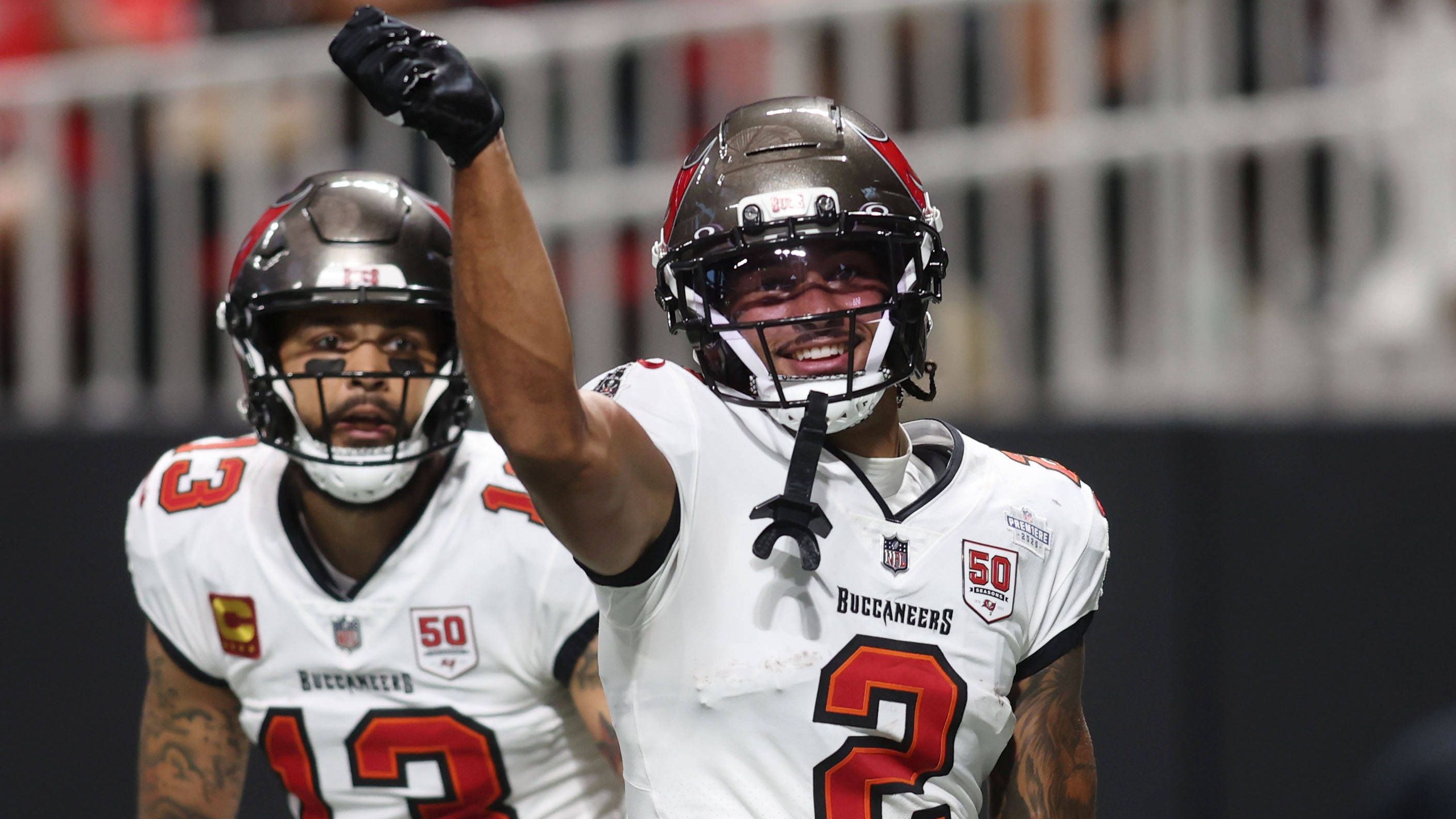 <strong>Tampa Bay Buccaneers 20:8 Houston Texans</strong><br>In einem knappen Spiel sorgt erneut Rookie-Receiver Emeka Egbuka für den Unterschied. Mit über 100 Yards und einem Touchdown stellt er die Secondary der Texans vor große Probleme. Die Offense der Texans um Quarterback C. J. Stroud findet kaum Antworten und steht nach zwei Spielen bei 0–2.
