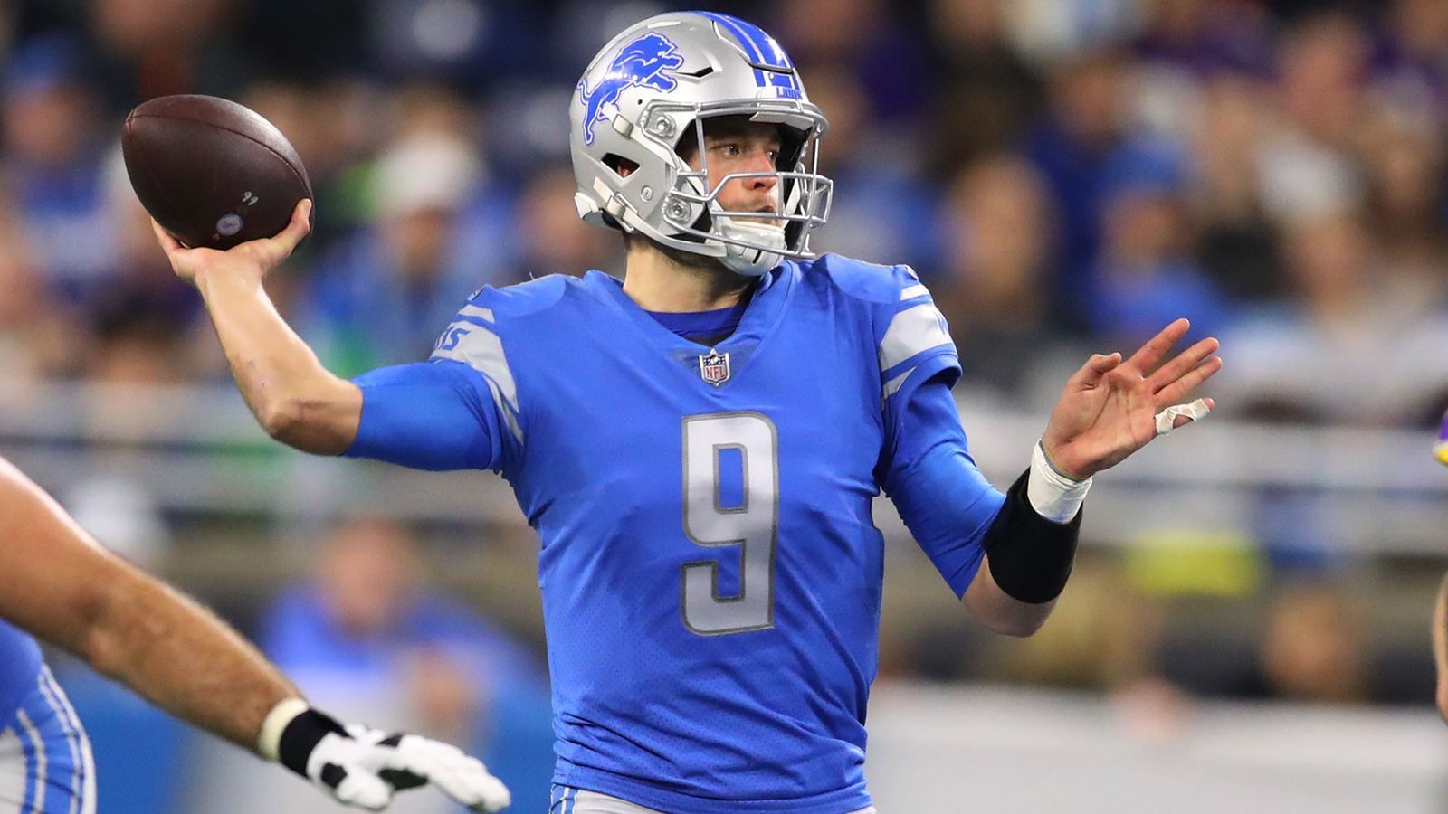 <strong>Detroit Lions - Matthew Stafford</strong><br>Passing-Yards: 45.109<br>Passing-Touchdowns: 282<br>Jahre im Team: 12<br>Absolvierte Spiele: 165