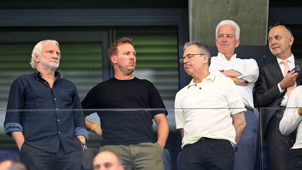 Rudi Völler, Julian Nagelsmann, Andreas Rettig und Bernd Neuendorf (v. l.)