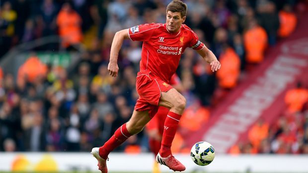 
                <strong>Zentrales Mittelfeld: Steven Gerrard</strong><br>
                Zentrales Mittelfeld: Steven Gerrard. Der 35-Jährige hat es ins Mittelfeld von Schewtschenkos Traum-Elf geschafft, obwohl die beiden vorher nie in einer Mannschaft spielten.
              