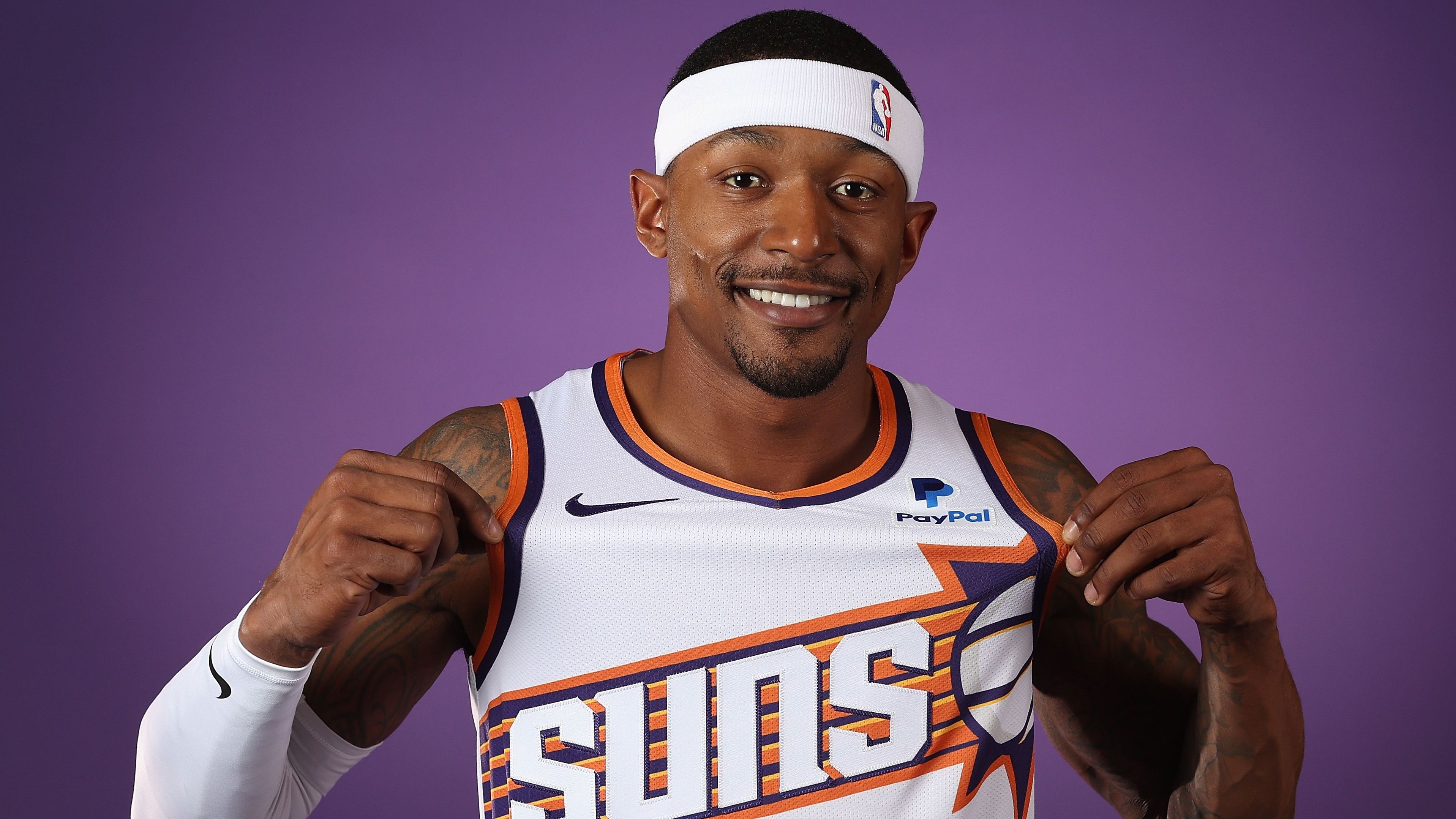 <strong>5. Platz: Bradley Beal (Phoenix Suns) </strong><br>Position: Shooting Guard <br>Gehalt 2023/24: 46.741.590 US-Dollar <br>Gesamtvolumen: 251.019.650 US-Dollar <br>Vertragszeitraum: 2022 - 2026 (plus Spieler-Option auf Verlängerung bis 2027)