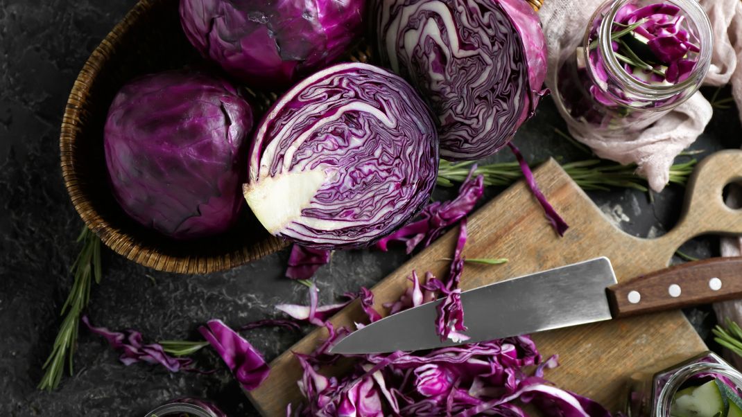 Selbstgemachter Rotkohl ist nicht nur gesund, sondern auch noch richtig lecker!