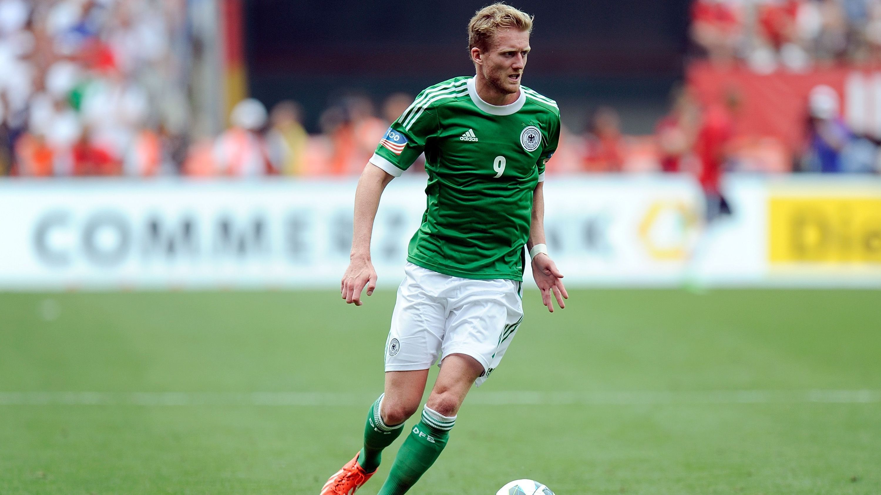 <strong>Angriff: Andre Schürrle</strong><br><strong>Damaliger Verein:</strong> Bayer Leverkusen<br><strong>Aktueller Verein:</strong> Karriere beendet<br><strong>Länderspiele/-tore:</strong> 57/22