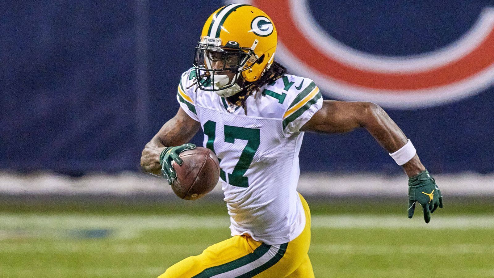 
                <strong>Platz 1: Davante Adams (Green Bay Packers)</strong><br>
                Spielstärke: 99
              