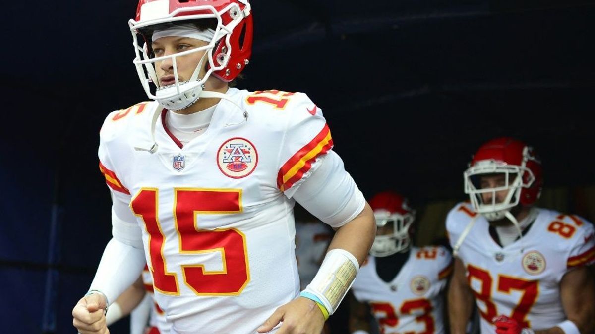 Mahomes und Chiefs dürfen auf ersten Platz in AFC hoffen