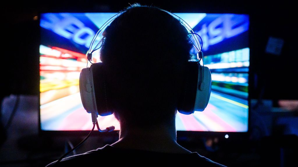Florian Buschmann spricht beim "SAT.1-Frühstücksfernsehen" offen über Gaming-Sucht