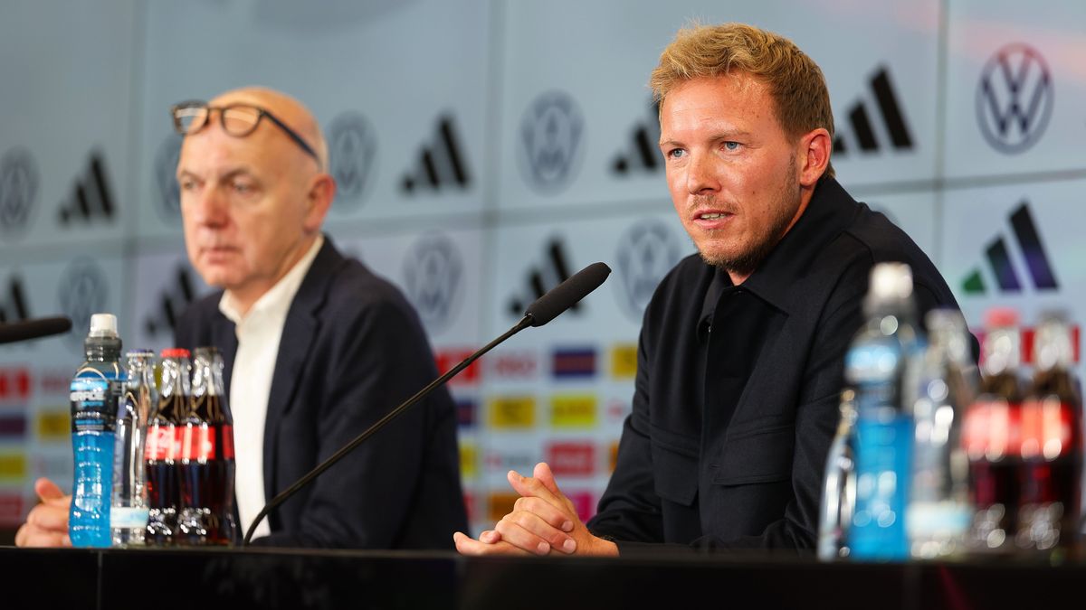 Neu-Bundestrainer Julian Nagelsmann neben DFB-Präsident Bernd Neuendorf