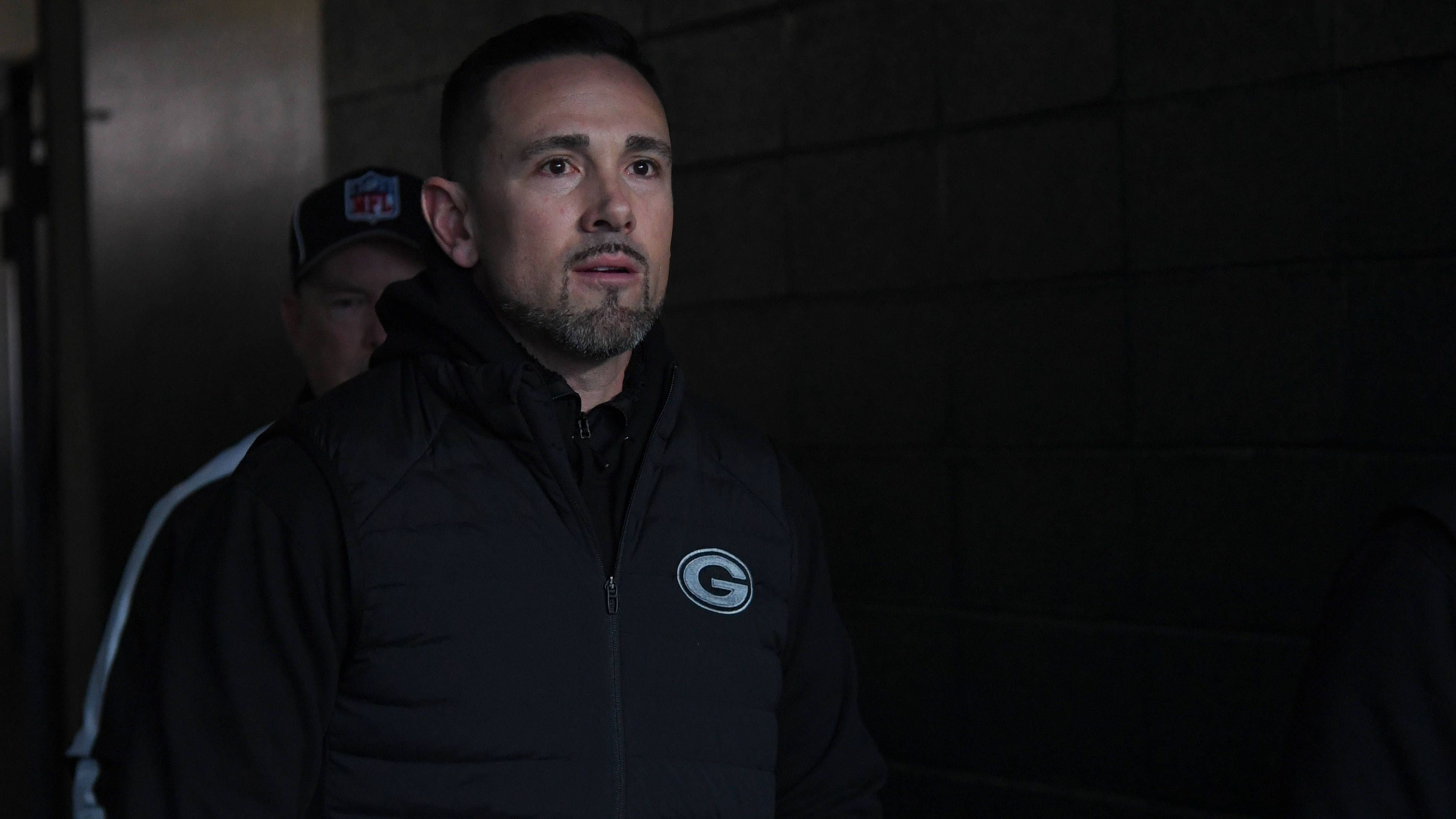 <em><strong>Die Receiver-Optionen der Green Bay Packers</strong><br>Die <a data-li-document-ref="483782" href="https://www.ran.de/sports/nfl-playoffs2025-washington-commanders-gewinnen-krimi-bei-den-tampa-bay-buccaneers-bills-ueberrennen-broncos-483782">Saison der Green Bay Packers endete bereits in der Wild Card Round</a>. Grund dafür unter anderem: Die verfügbaren Wide Receiver sind nicht gut genug, um mit den Top-Teams mitzuhalten. Mit wem könnten sich die Packers also verstärken? <strong>ran</strong> hat Optionen zusammengestellt.</em>