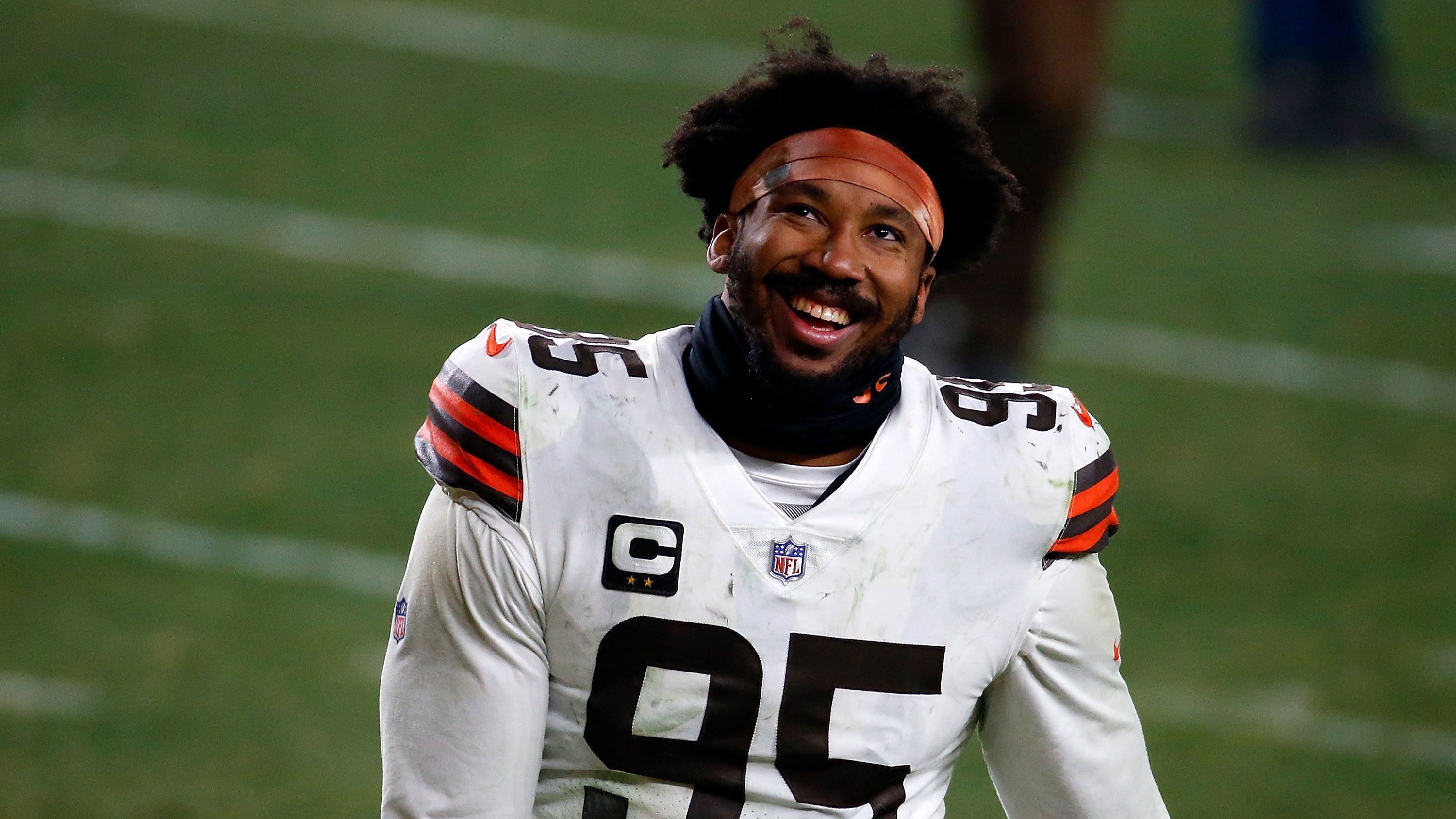 
                <strong>Platz 1: Myles Garrett (Cleveland Browns)</strong><br>
                Spielstärke: 98
              