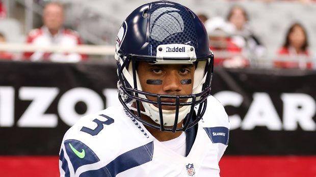 
                <strong>Russell Wilson - Seattle-Seahawks</strong><br>
                Der 24-Jährige stellte gleich in seiner ersten Spielzeit 2012 mit 26 Touchdownpässen als NFL-Neuling den Rekord von Peyton Manning (26) ein. Seine Leistungen brachten Russell Wilson die Teilnahme am All-Star-Game und die Auszeichnung als "Rookie of the Year".
              