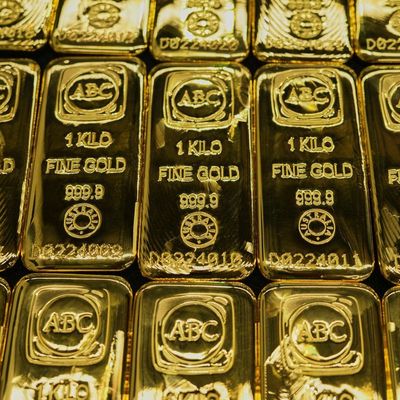 Der Goldpreis steigt in der Nacht auf ein Rekordhoch von über 3.500 US-Dollar.
