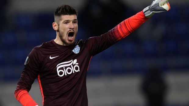 
                <strong>Denys Boyko</strong><br>
                Denys Boyko: Besiktas Istanbul hat im Winter den ukrainischen Keeper Denys Boyko verpflichtet. Der Routinier spielte bislang in der Heimat für den letztjährigen Europa-League-Finalisten Dnipro Dnipropetrowsk. Beim Klub von Mario Gomez unterschrieb Boyko einen Vertrag bis Sommer 2020.
              