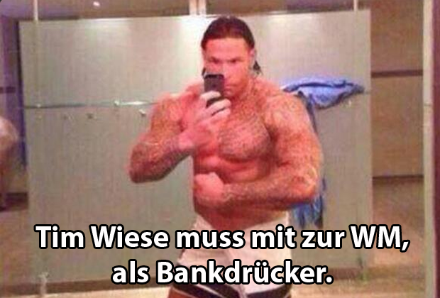 
                <strong>So lacht das Netz über Tim Wiese</strong><br>
                Auch dieser Spruch findet sich bei twitter.
              