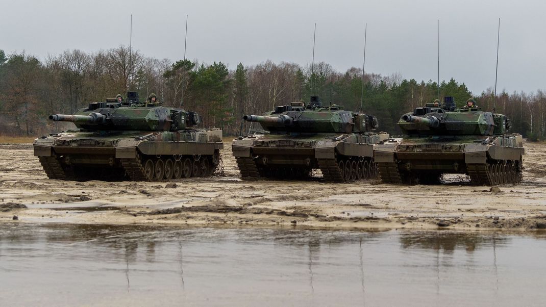 Der Kreml unterstützt Initiativen zu Abschussprämien für Leopard-Panzer.