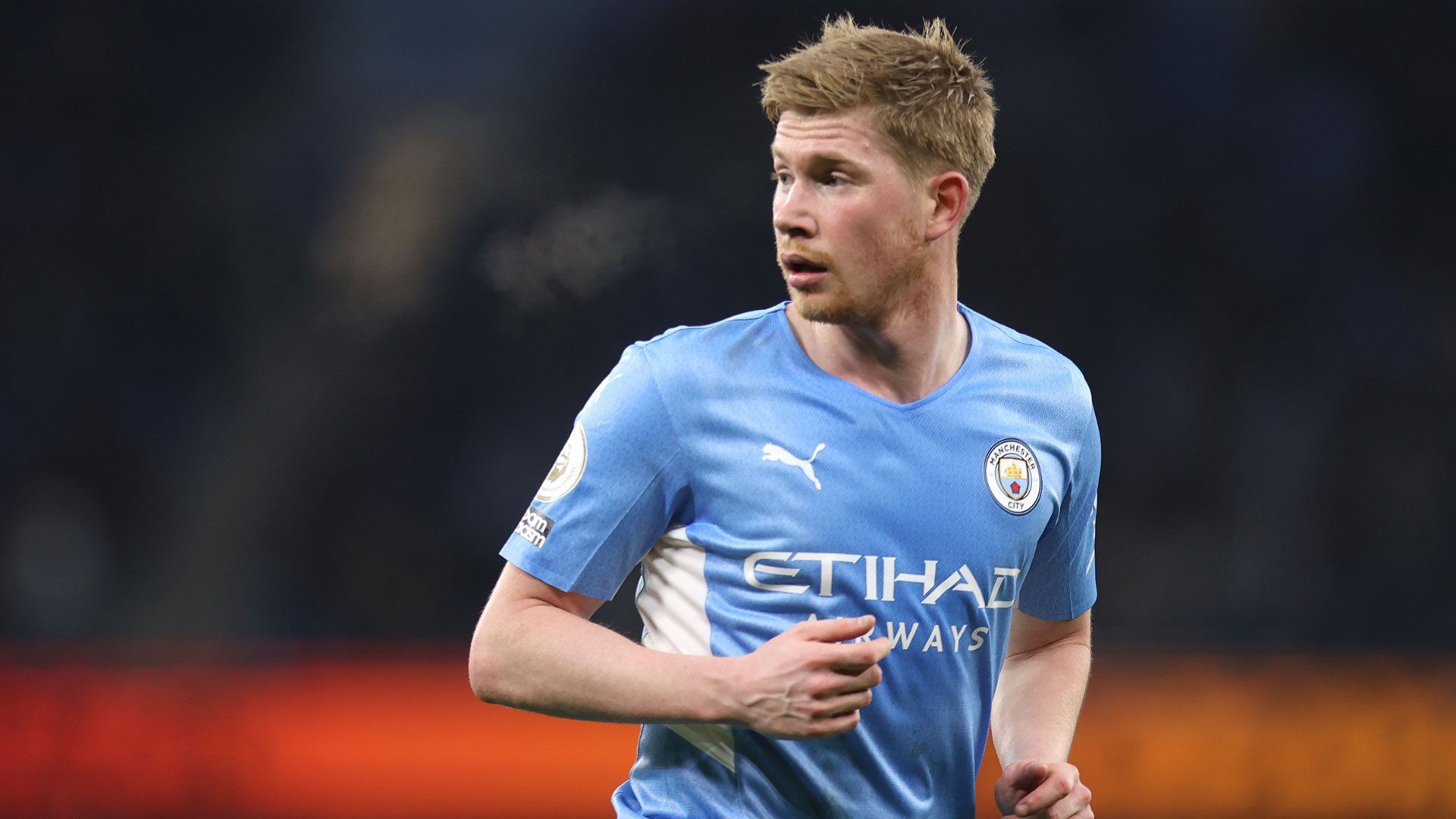 
                <strong>Mittelfeld: Kevin de Bruyne</strong><br>
                Verein: Manchester CityNationalmannschaft: Belgien
              