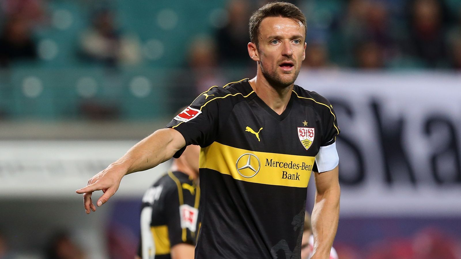 
                <strong>Christian Gentner (VfB Stuttgart)</strong><br>
                Im Verein seit: Juli 2010Position: Zentraler MittelfeldspielerAlter: 33 Jahre
              