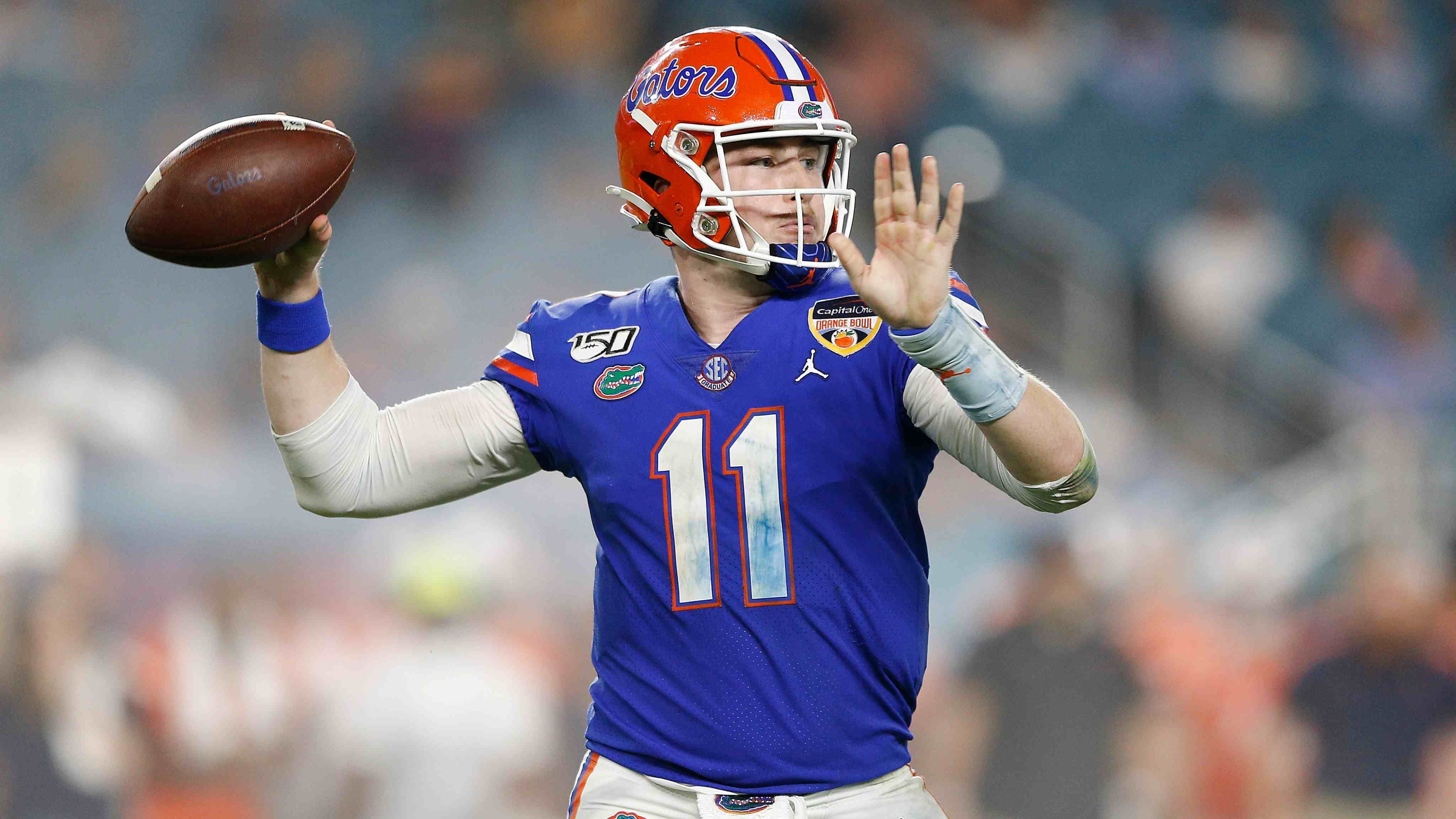
                <strong>Kyle Trask (University of Florida)</strong><br>
                Mit Kyle Trask von den Florida Gaters hingegen könnte Bill Belichick sein nächstes Quarterback-Juwel nach Tom Brady finden, dass er perfekt in sein Offensiv-System in New England einbauen kann. Trask gilt als klassischer "Oldschool"-Quarterback, der seine Stärken vor allem im Passspiel über die Kurz- und Mitteldistanz hat. Auch seine Entscheidungsfindung ist schon sehr weit entwickelt und gilt als "NFL-reif". Im Gegensatz zu den vorherigen Kandidaten gilt Trask zudem als extrem entwicklungsfähig und formbar, was viele Coaches und General Manager aus der NFL schätzen. Momentan wird er von den Experten in der Mitte bis Ende der ersten Runde gesehen, was für die Patriots mehr als machbar erscheint. Seine College-Saison könnte derzeit kaum besser laufen, so kommt er in fünf Partien bereits auf 22 geworfene Touchdowns.
              