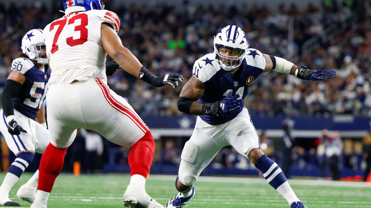 NFL, American Football Herren, USA New York Giants at Dallas Cowboys Nov 28, 2024; Arlington, Texas, USA; Dallas Cowboys linebacker Micah Parsons (11) rushes the passer during the second quarter ag...