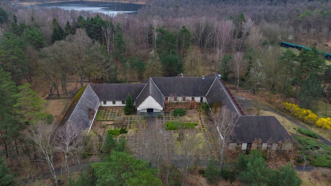 Die Villa am Bogensee steht seit dem Jahr 2000 leer.