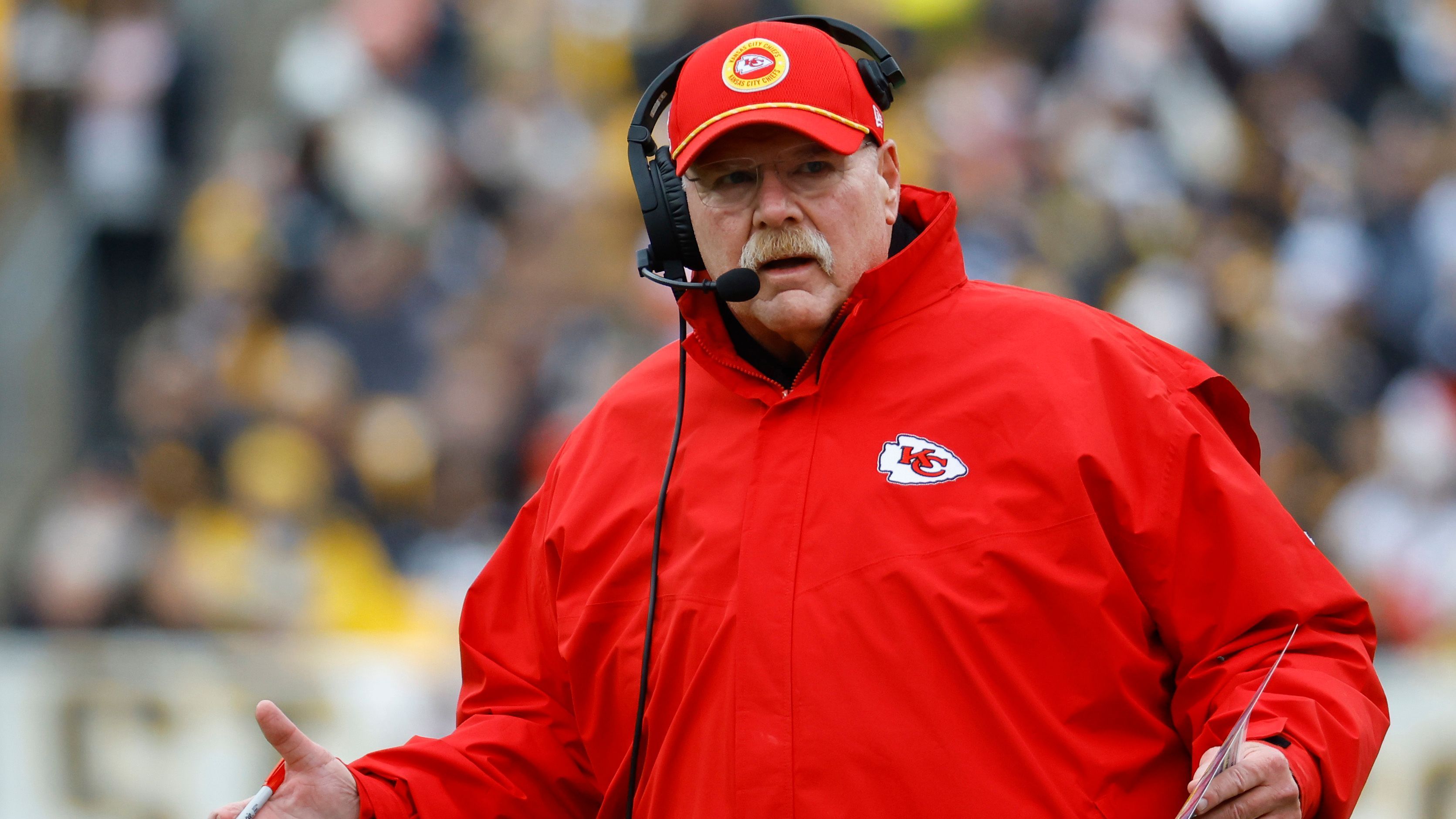 <strong>Kansas City Chiefs</strong><br>• Head Coach: Andy Reid (im Bild)<br>• Offensive Coordinator: Matt Nagy<br>• Defensive Coordinator: Steve Spagnuolo <br>• Special Teams Coordinator: Dave Toub <br>• General Manager: Brett Veach