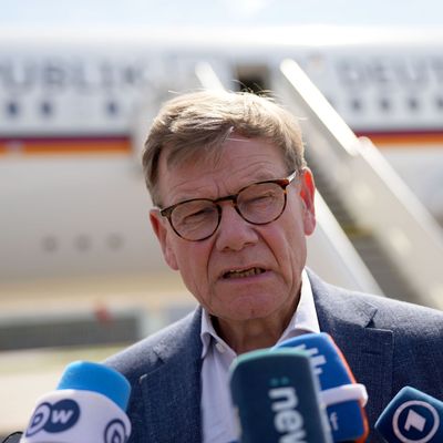 Außenminister Wadephul besucht Japan und Indonesien