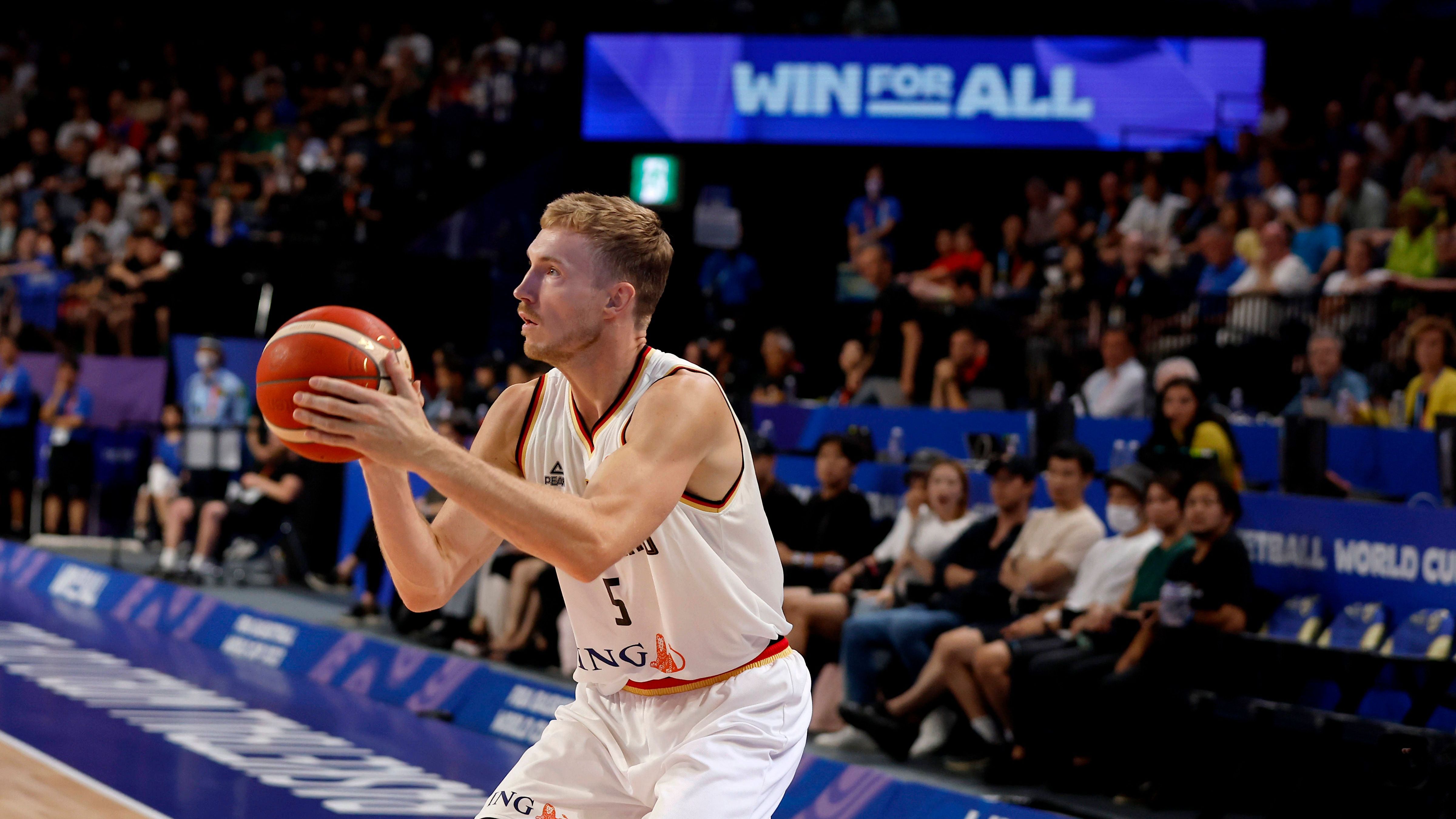 <strong>Niels Giffey (Flügelspieler)</strong><br><br>Klub: FC Bayern München<br>Spielminuten bei der WM: 72 (im Viertel- und Halbfinale nur 1 Minute gegen die USA)<br>Bilanz: 22 Punkte, 5 Assists, 6 Rebounds